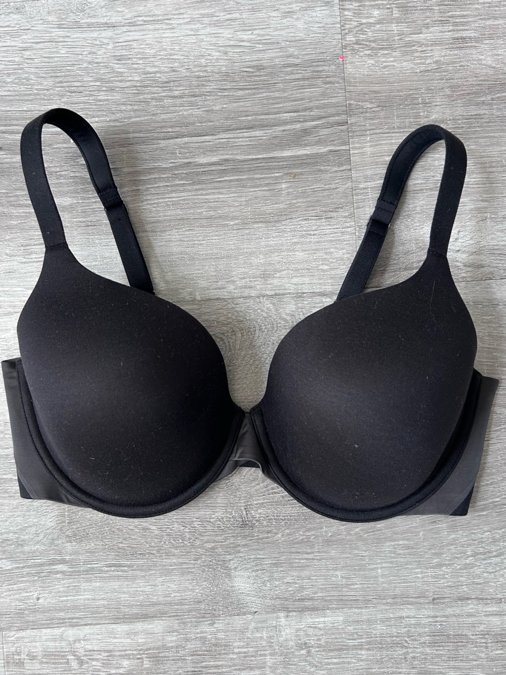 SPANX Black Smooth pillow cup T-Shirt Bra size 34DD